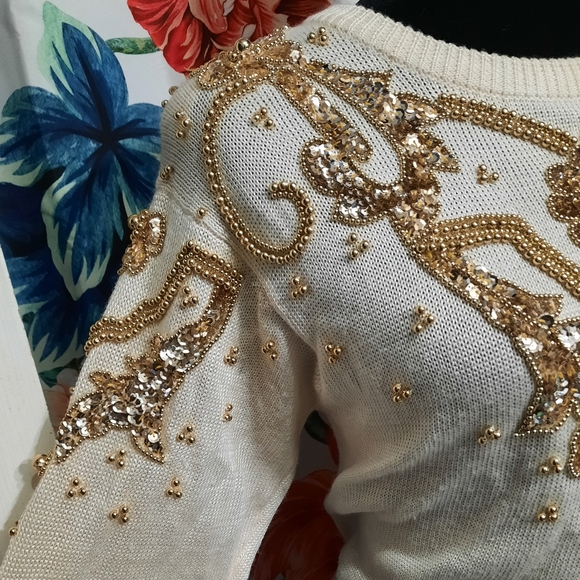 ~{Dana Scott}~ Vintage heavily embellished sweater. - Picture 3 of 6